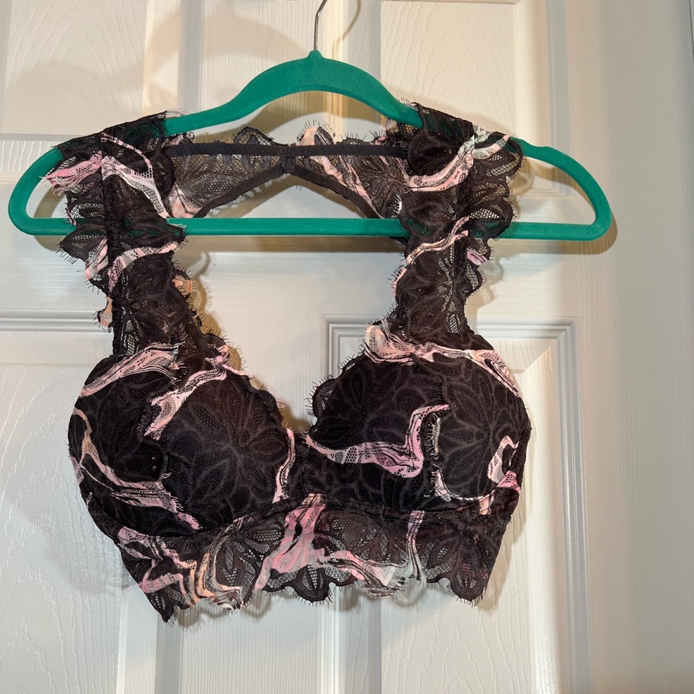 💐 NWOT Victoria’s Secret pet lace date push-up bracelet size medium C